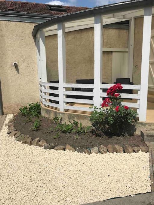Maison 3 Chambres - Chez Florence Yzeure Zewnętrze zdjęcie