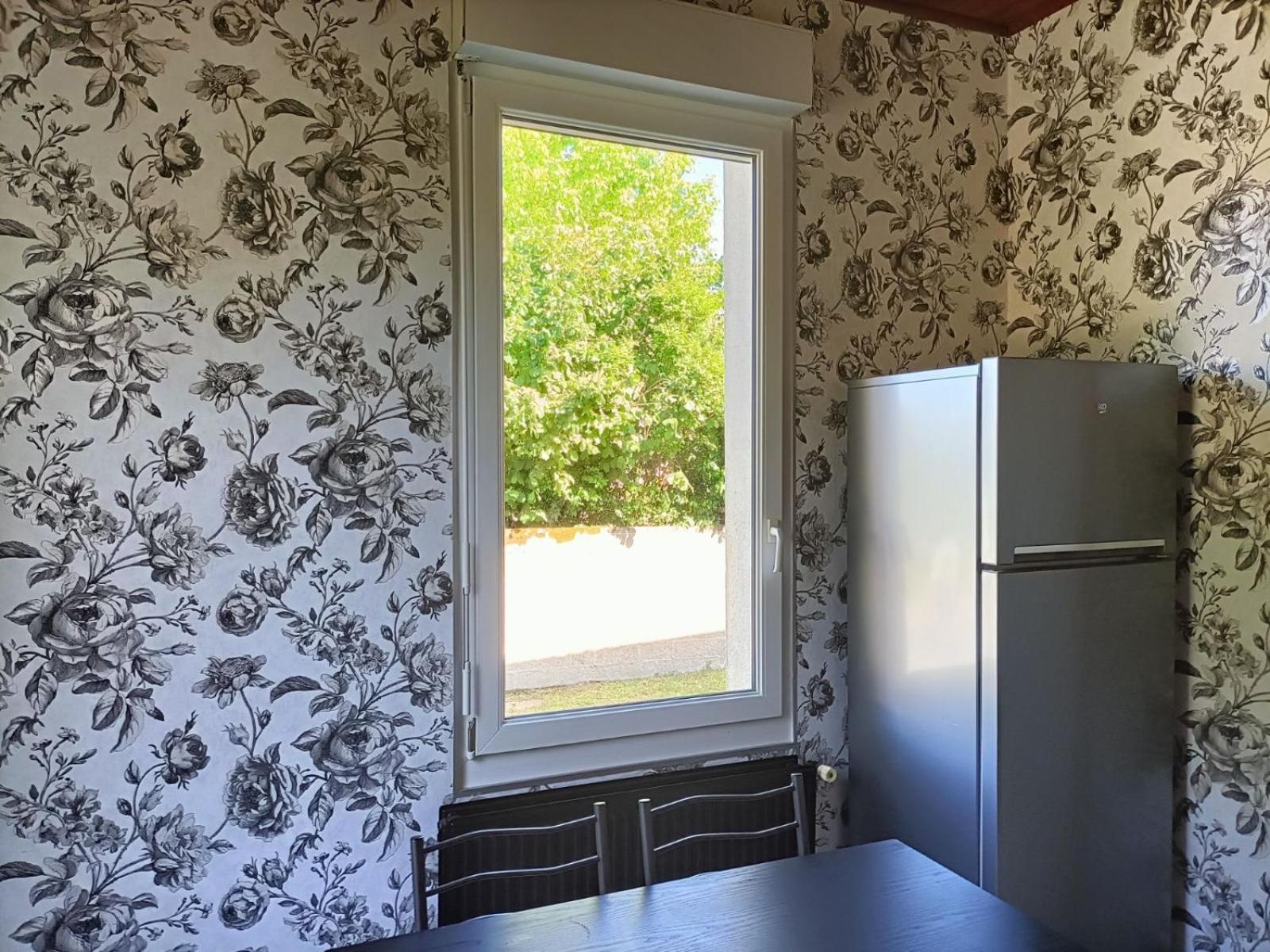Maison 3 Chambres - Chez Florence Yzeure Zewnętrze zdjęcie